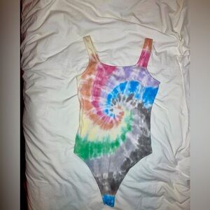 ABERCROMBIE BODYSUIT MEDIUM